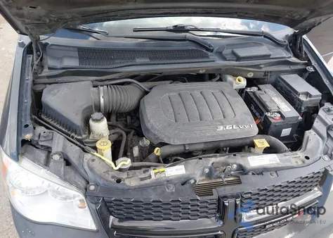 2016 Dodge Grand Caravan Sxt from USA, damaged, VIN 2C4RDGCG1GR316858